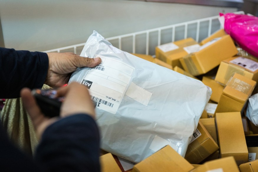 Ile d'Yeu : La Poste abandonne l'hélicoptère pour le bateau, les habitants grognent